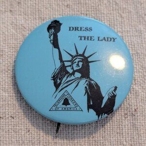 Vintage Dress The Lady pin/button